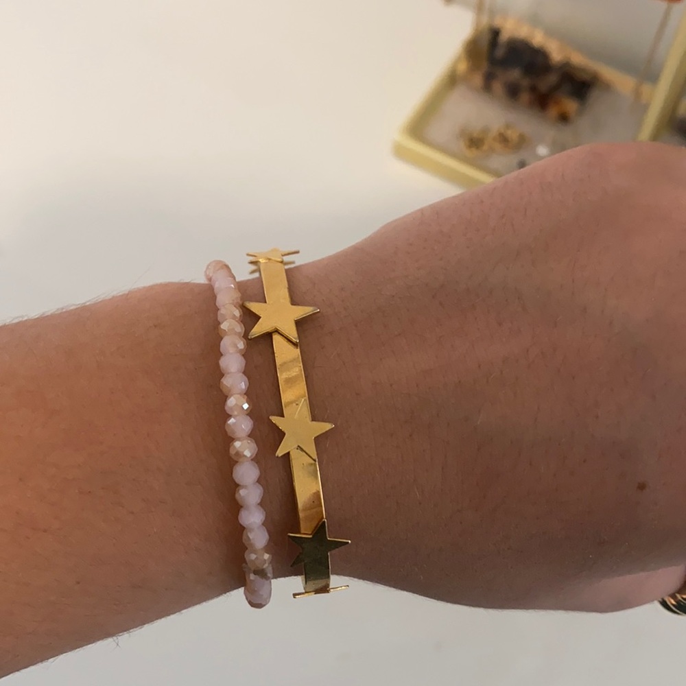 cute and trendy adjustable star bracelet